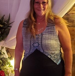 Meet your Posher, Lori